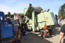 HISTORICKÉ TRAKTORY 2015 -  (Galerie obr. 20)