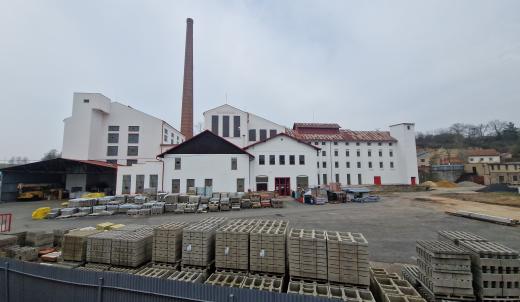 N&N Košátky, středisko Stavebniny a železářství pobočka (venkovní fotografie)