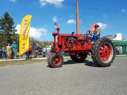 HISTORICKÉ TRAKTORY 2018 - (Galerie obr. 4)