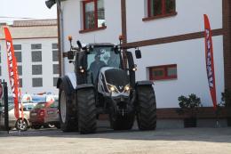 VALTRA ROAD SHOW 2015 - (Galerie obr. 12)