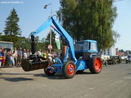 HISTORICKÉ TRAKTORY 2014 -  (Galerie obr. 5)