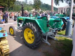 HISTORICKÉ TRAKTORY 2010 - P1060085 (Galerie obr. 5)