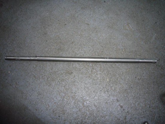 Hřídelník hnací (kolíkový pas) délka 933 mm    