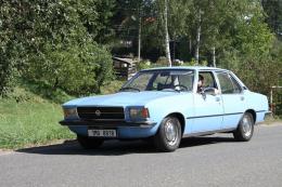 HISTORICKÉ TRAKTORY 2015 - (Galerie obr. 3)