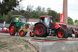HISTORICKÉ TRAKTORY 2015 - (Galerie obr. 18)