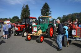 HISTORICKÉ TRAKTORY 2015 - (Galerie obr. 10)