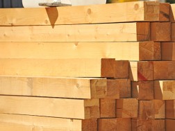 Dřevo materiály